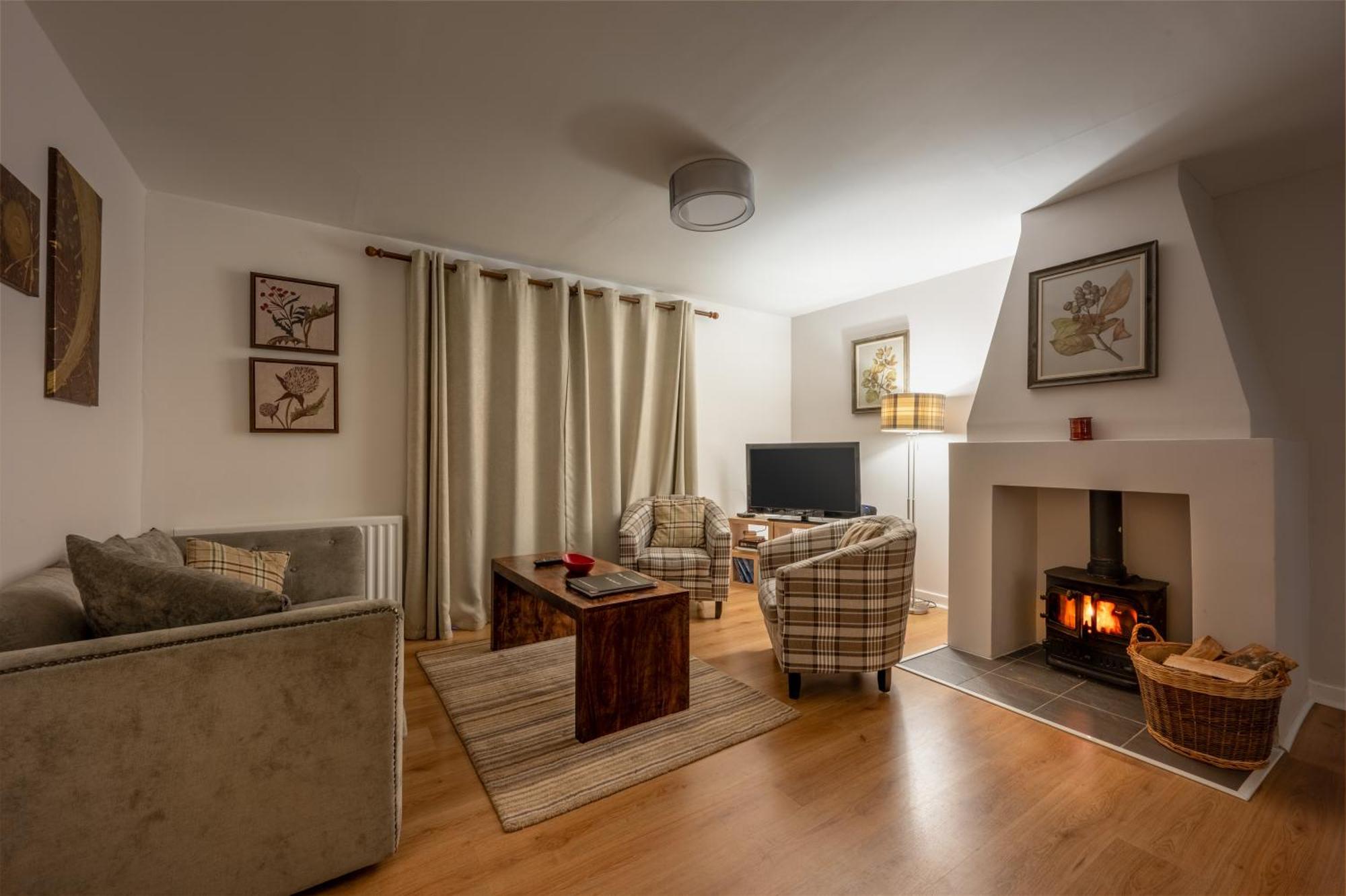 Abbey Holidays Loch Ness Luxury Self Catering 2 Bedroom Cottages Fort Augustus Dış mekan fotoğraf